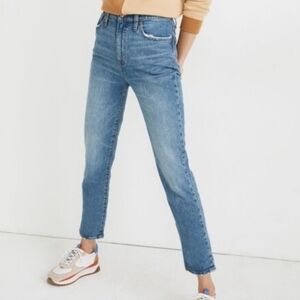 Madewell Classic Straight Jean Size 28